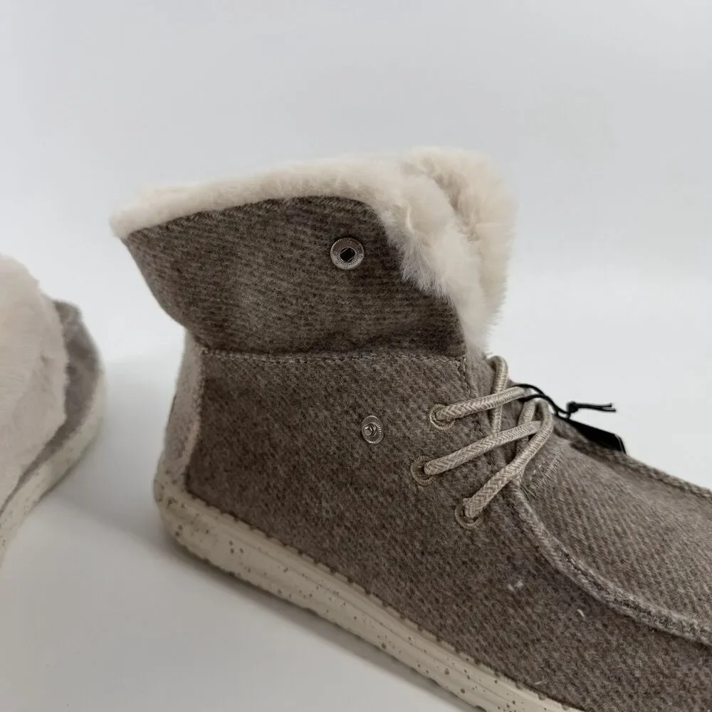 NEW Hey Dude Britt Fur Lined Slip On Shoes Women 9 Tan Brown Cozy Loafers Casual